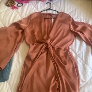 Sugar Land satin dress 💖